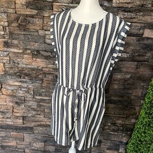 Universal Thread Striped Romper in Navy and Cream